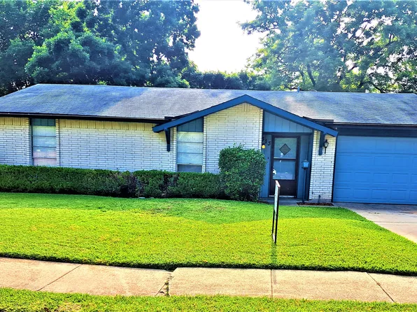 313 Georgetown Dr, Garland, TX 75043