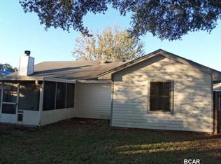 7542 Whisper Wood Dr, Panama City, FL 32404