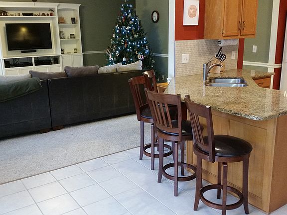 2nd image of 3008 S Waterford Ct