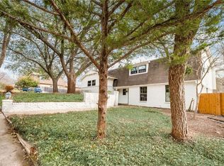 9226 Mercer Dr, Dallas, TX 75228