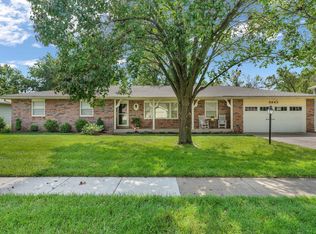5843 SW 27th St, Topeka, KS 66614