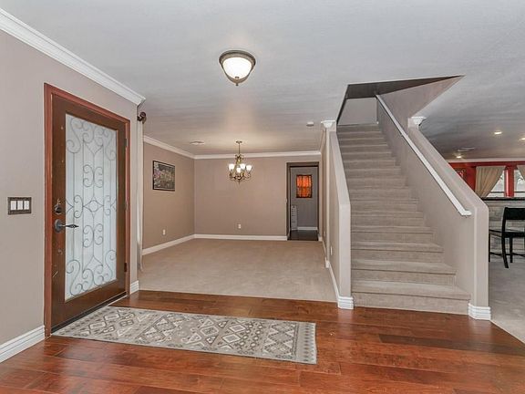 4th image of 6904 S Opal Dr
