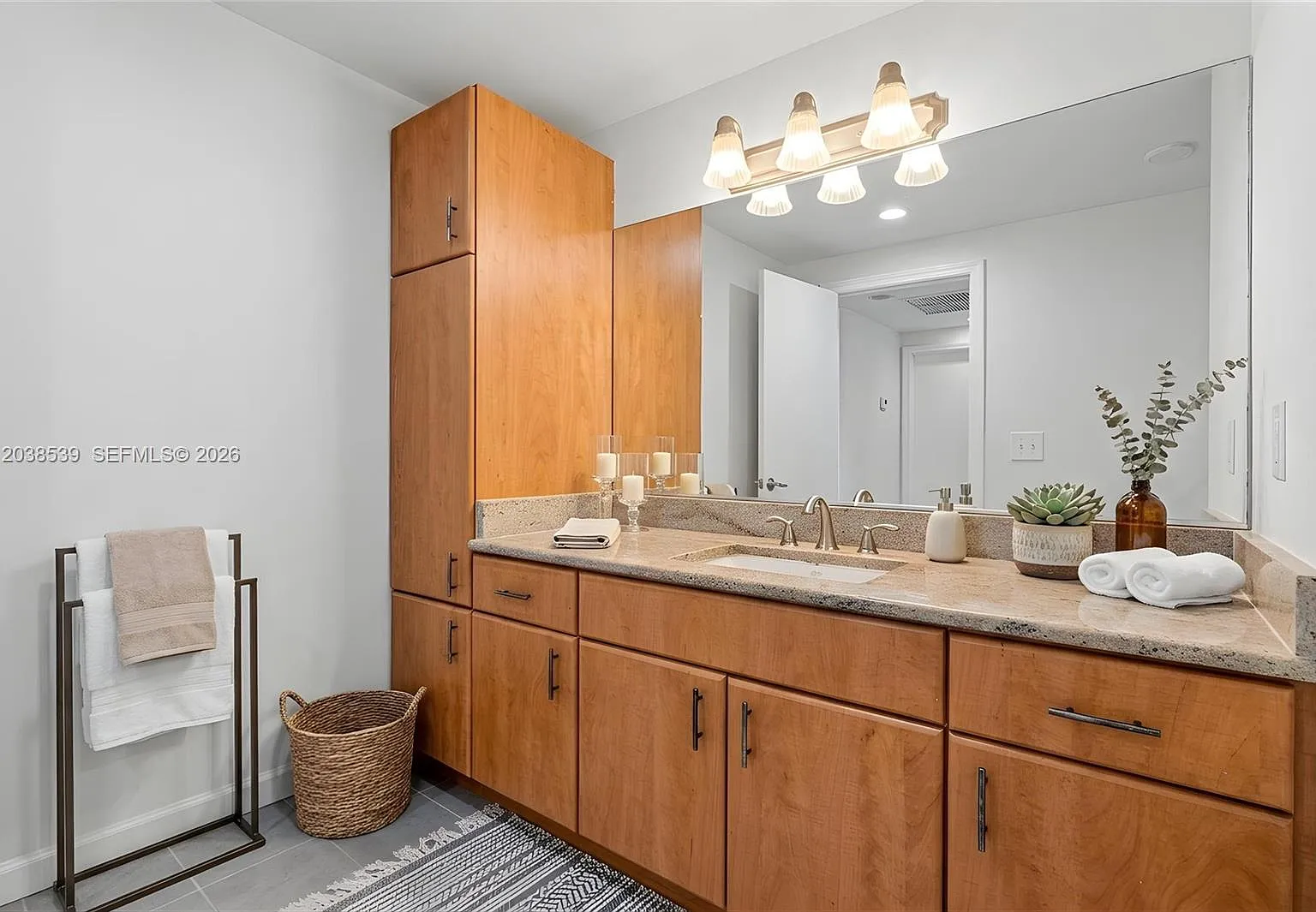 401 Blu Of North Beach Co — Photo 3