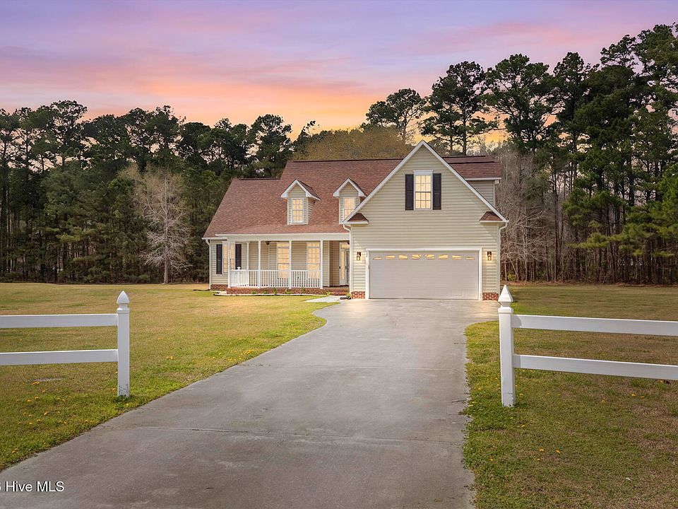 1st image of 404 California Cutoff Road