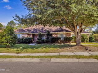 13400 Tara Hills Dr, Gulfport, MS 39503