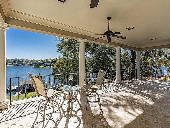 4th image of 199 Lakecrest Dr