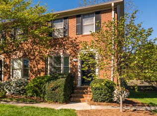 2210-3600 New Garden Rd, Greensboro, NC 27410