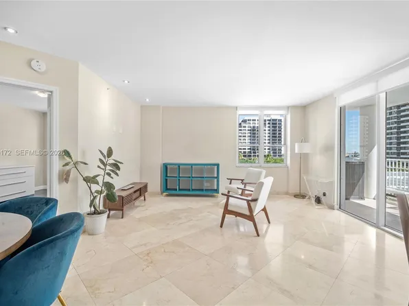 701 Brickell Key Blvd, Miami, FL