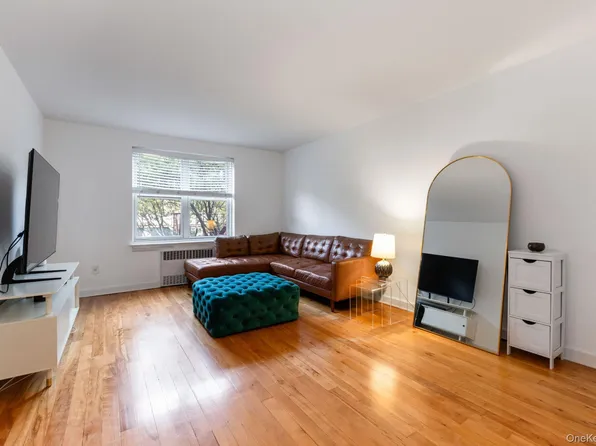 39-55 51st Street #3G, Woodside, NY 11377