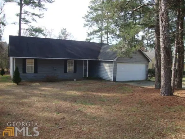 200 Peartree Ter, Riverdale, GA 30274