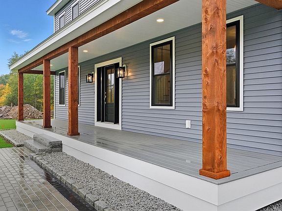 5th image of 20 Hayes Woods Ln