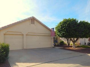 945 E Baylor Ln, Chandler, AZ 85225