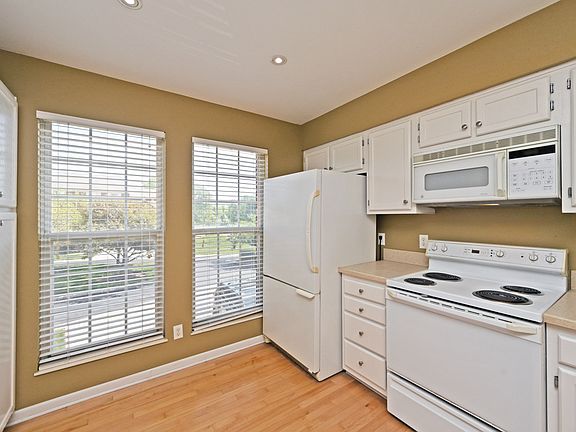 5th image of 5129 Franklin Park Dr