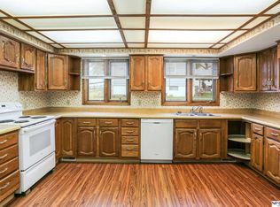 4520 S St, Omaha, NE 68117