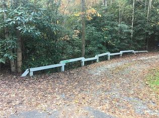 118 Falls Creek Ct, Pisgah Forest, NC 28768