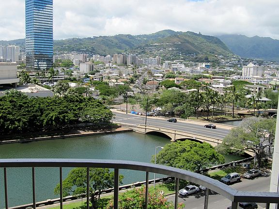 Mountain views too....