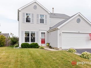 806 Prairie Path Ln, Joliet, IL 60436