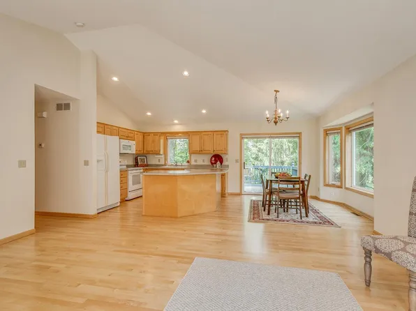 9280 227th St N, Forest Lake, MN 55025