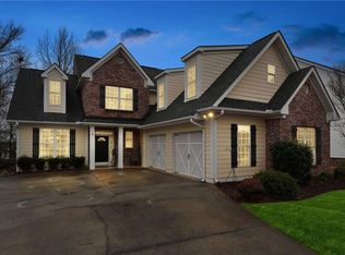 9126 Golfview Cir, Covington, GA 30014