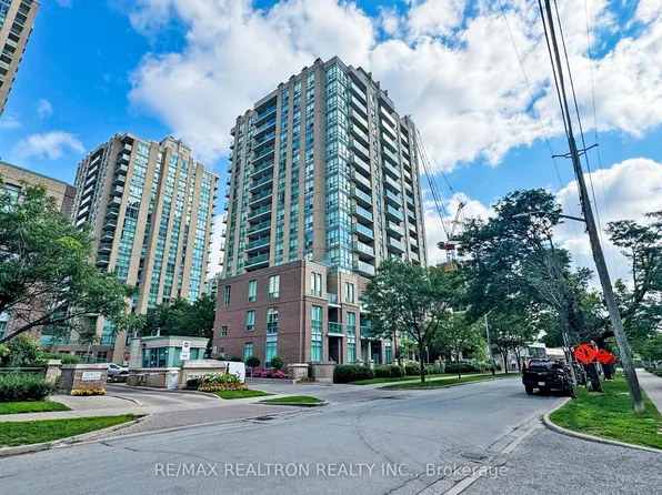 28 Olive Ave, Toronto, ON