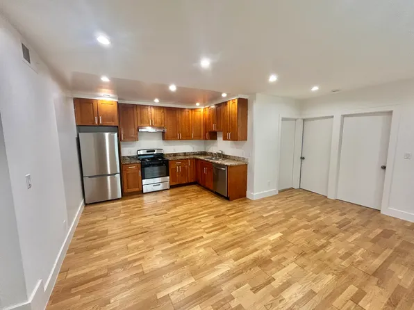 1379 Revere Ave #B, San Francisco, CA 94124