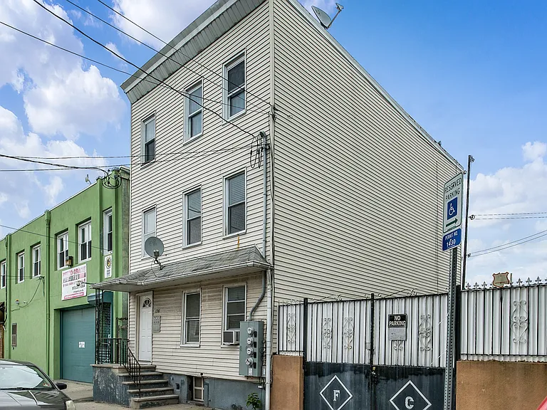 176 McWhorter St #1 — Photo 21
