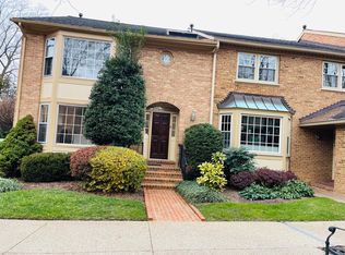 7310 Aynsley Ln #7310, McLean, VA