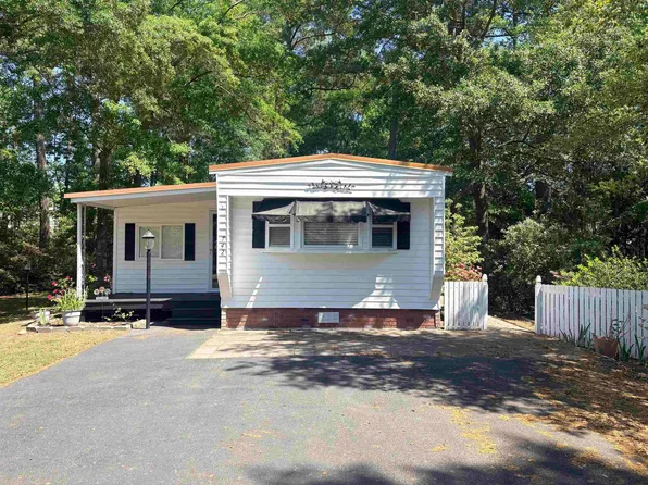 742 Richmond Trail, Murrells Inlet, SC 29576