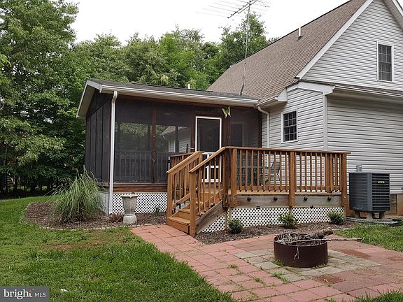 2nd image of 176 Edgewood Dr