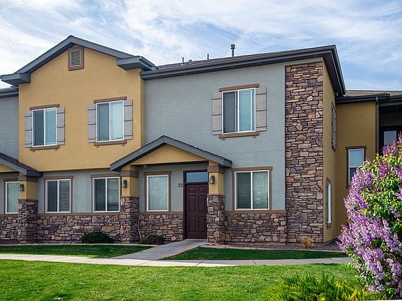 2nd image of 1177 N Northfield Rd #23