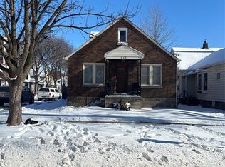 512 Bruce Ave, Windsor, ON N9A 4W8