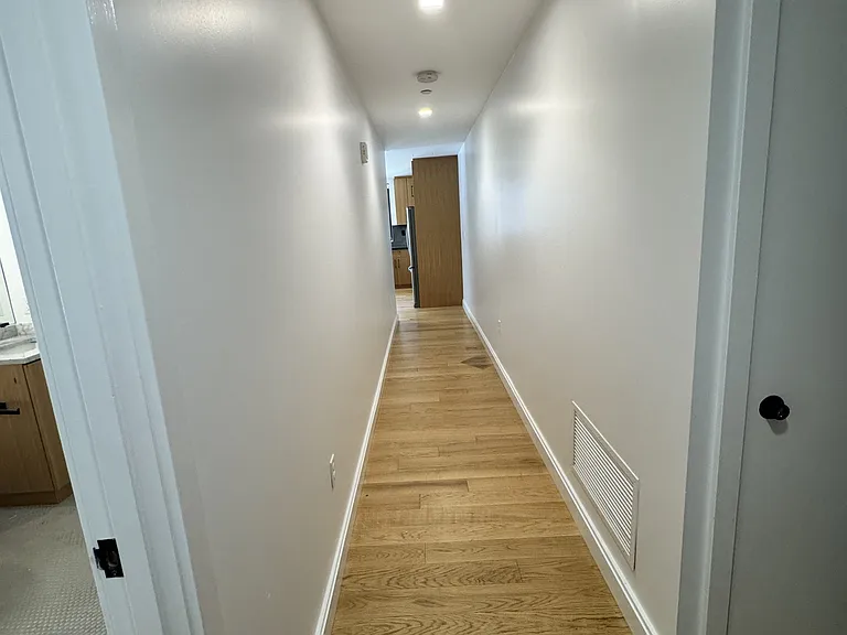 31 Gardner Rd #105A — Photo 3