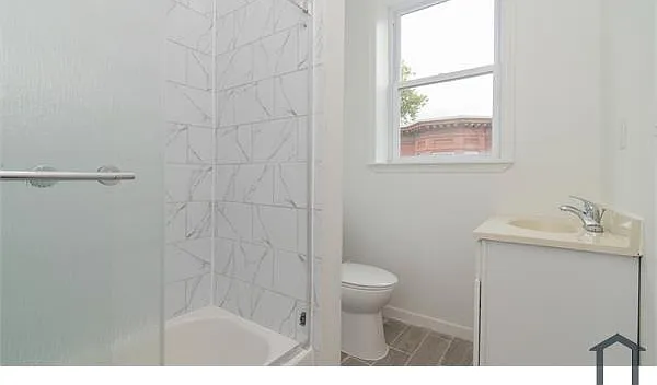 2225 W Lehigh Ave — Photo 7