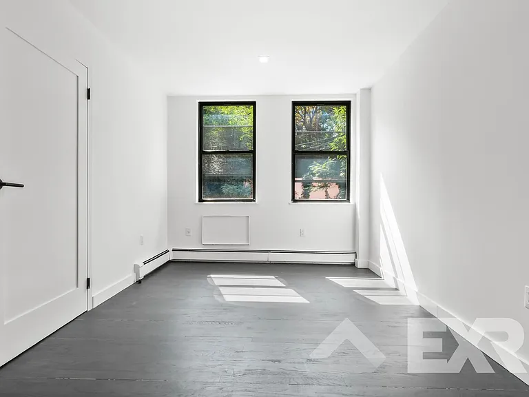 260 Water St #2Q — Photo 8