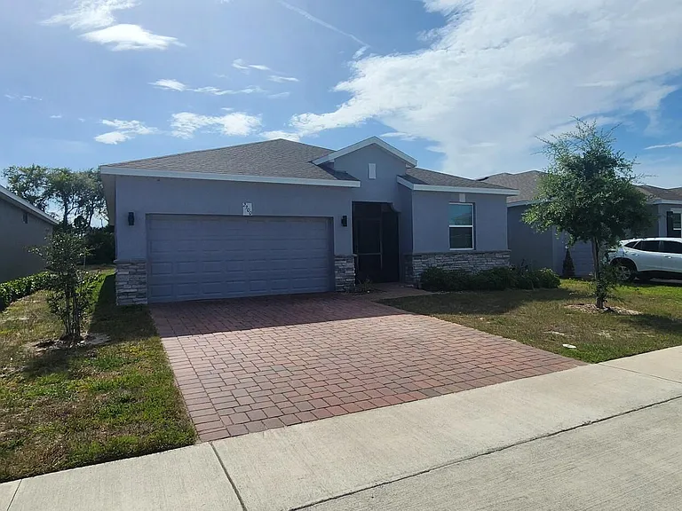 2300 Arctic Cir — Photo 1