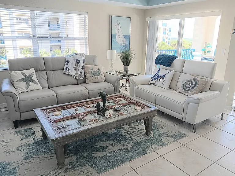 The 3 bedroom condo is beautifully furnished with fine leather furniture.