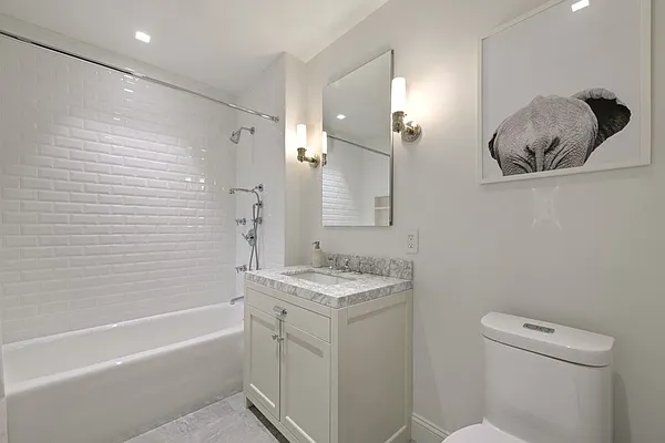 Sold by Compass | media 9