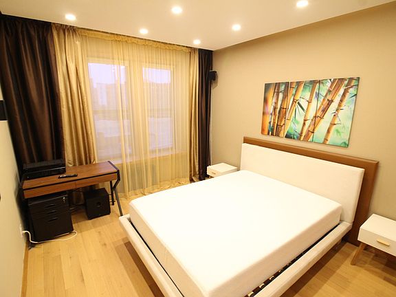 5th image of 3045 Ocean Pkwy #30