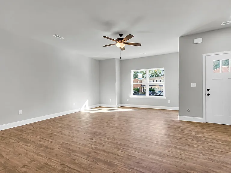 Furman Place Townhomes — Photo 44