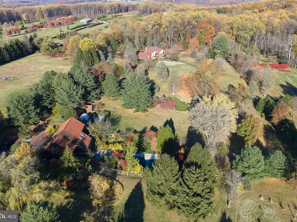 3054 Comfort Rd, New Hope, PA 18938