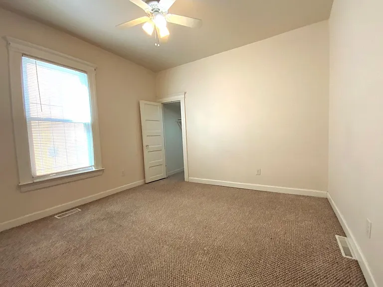 1539 Merrick St — Photo 7