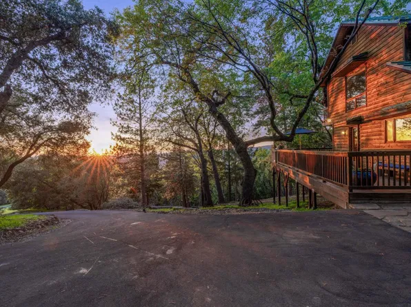 22401 Volcano Hills Rd, Pioneer, CA 95666