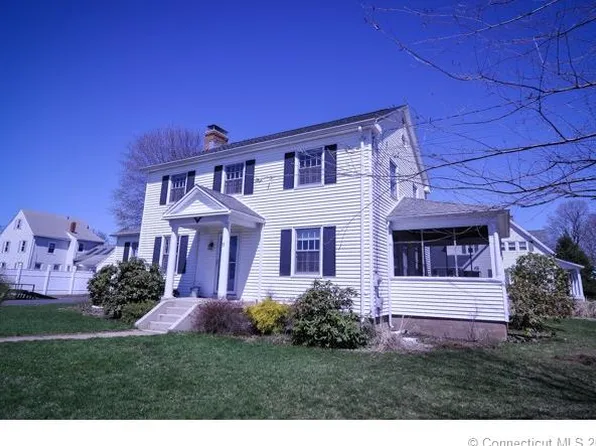 93 Scarborough Rd, Manchester, CT 06040