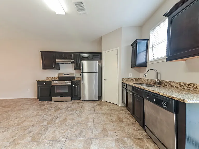 9727 Checota Dr — Photo 9