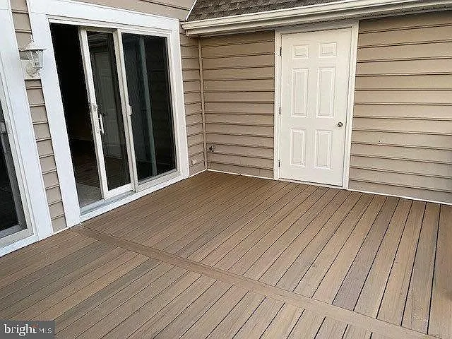 7424 Tour Dr — Photo 3