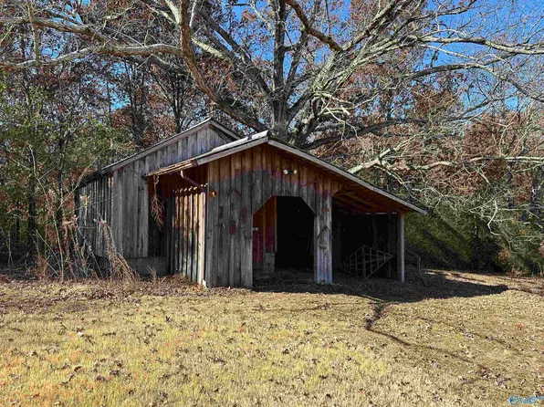 257 County Road 1820, Arab, AL 35016