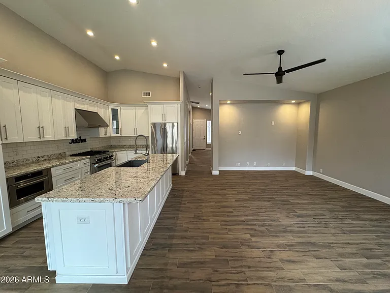 1710 E Tradewind Ct — Photo 13