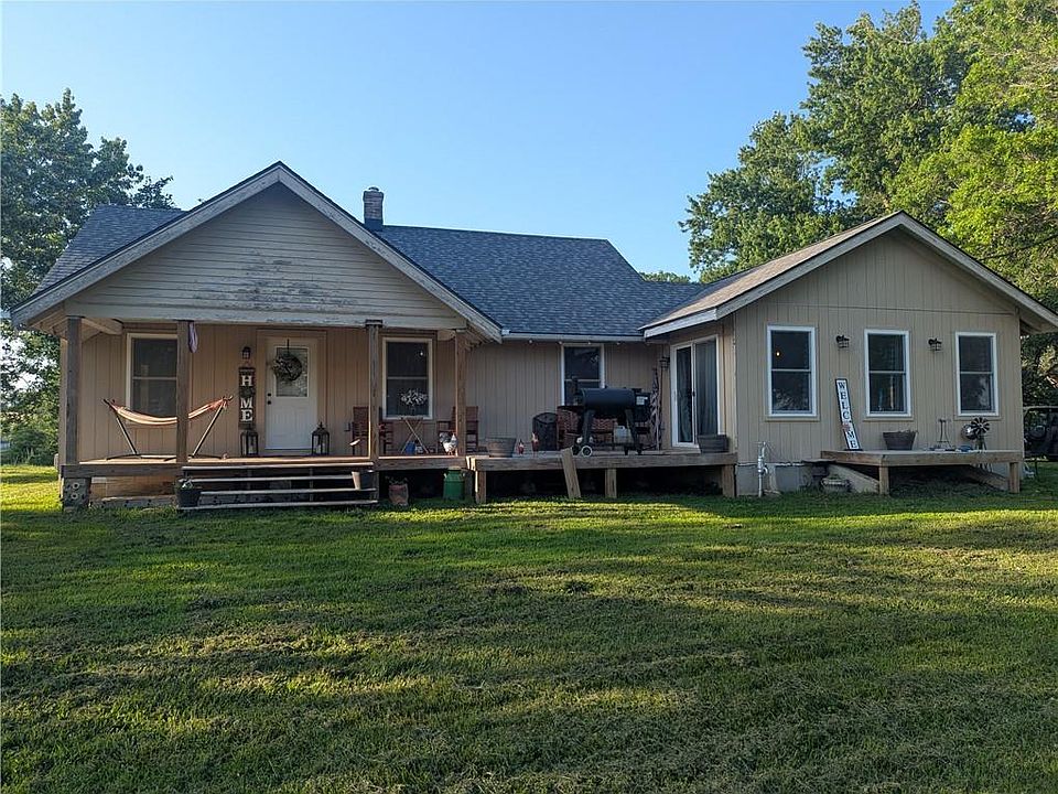 1st image of 6426 NE Witt Rd