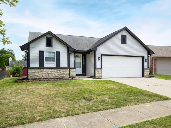 8879 Summer Walk Dr W, Indianapolis, IN 46227