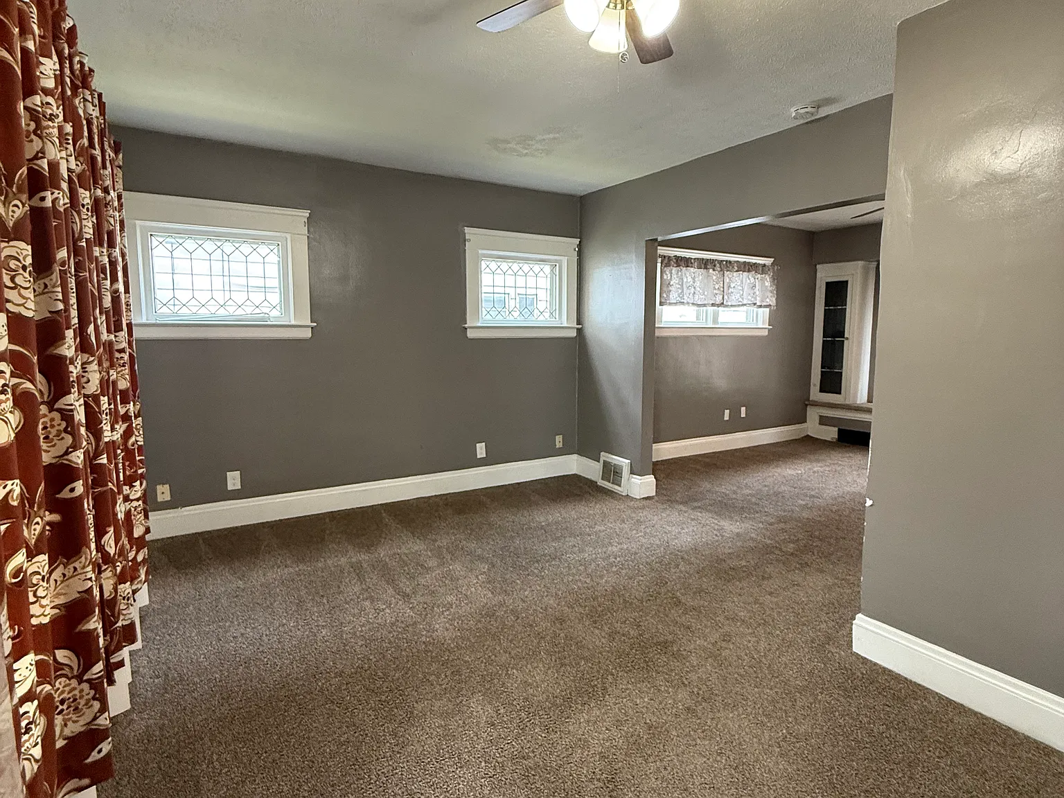 3 bed, 1179 sqft, $1,395 — Photo 2